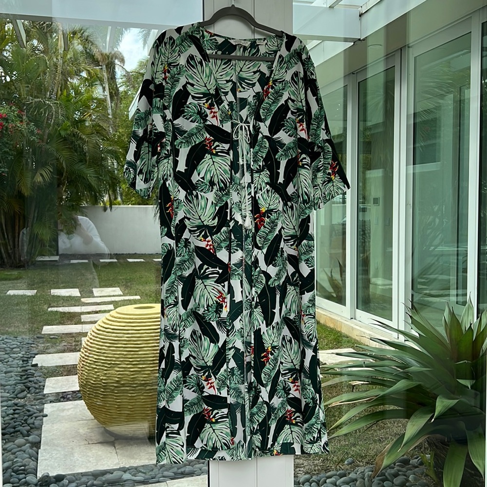 Rachel Zoe OS Tropical Palm Kimono / Duster / Cover Up, green with tassel accent